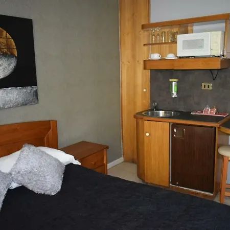 Hotel V.B.V